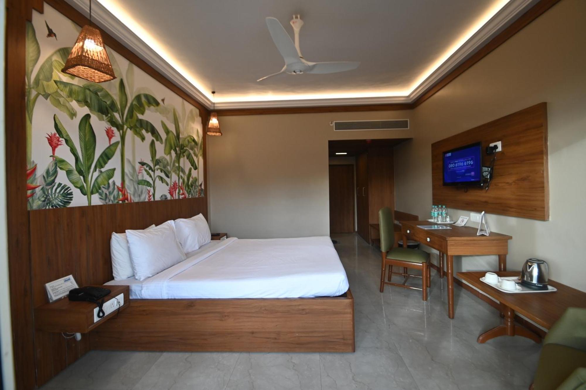 Rns Residency Sea View Hotel Māvalli Eksteriør billede