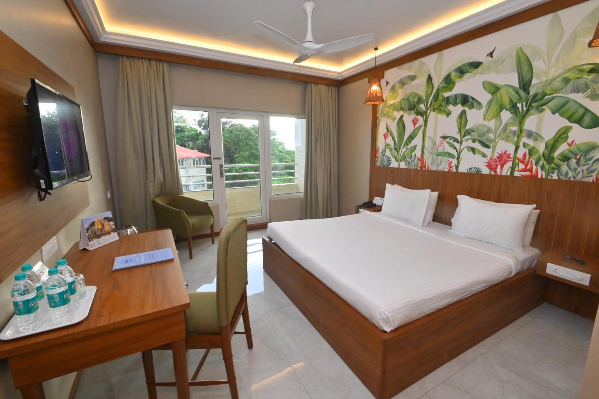 Rns Residency Sea View Hotel Māvalli Eksteriør billede
